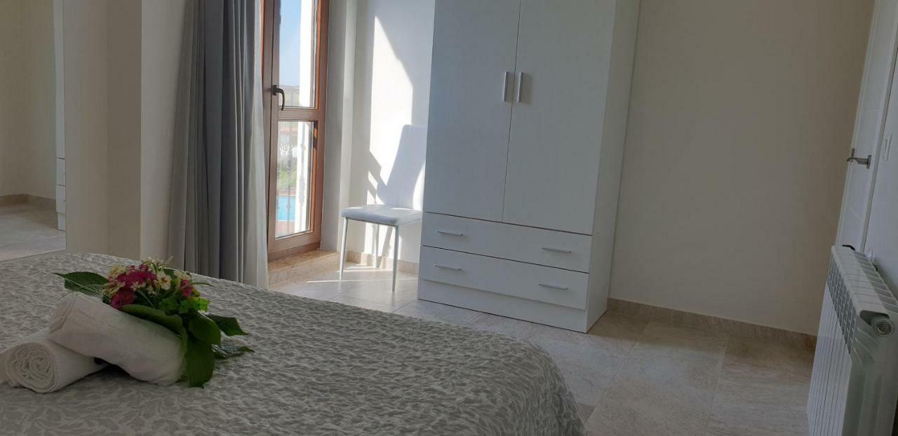 Apartamentos La Pradera De Isla Plana מראה חיצוני תמונה