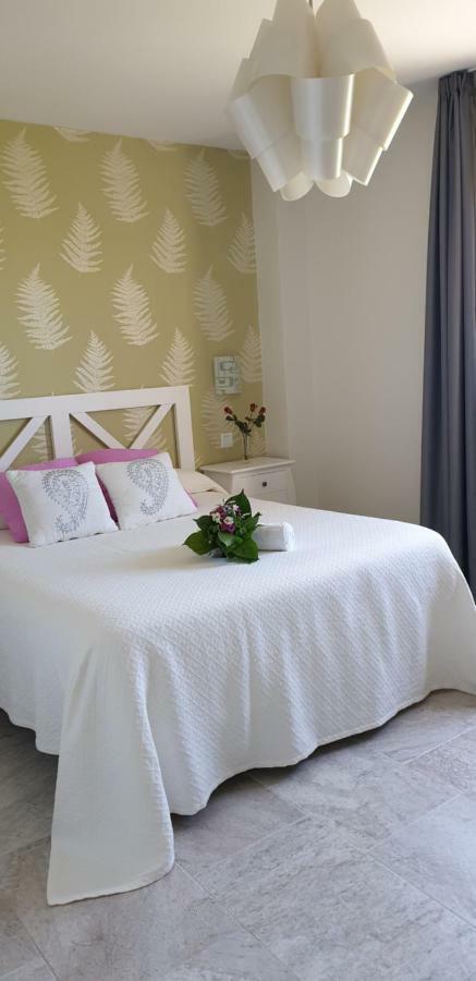 Apartamentos La Pradera De Isla Plana מראה חיצוני תמונה